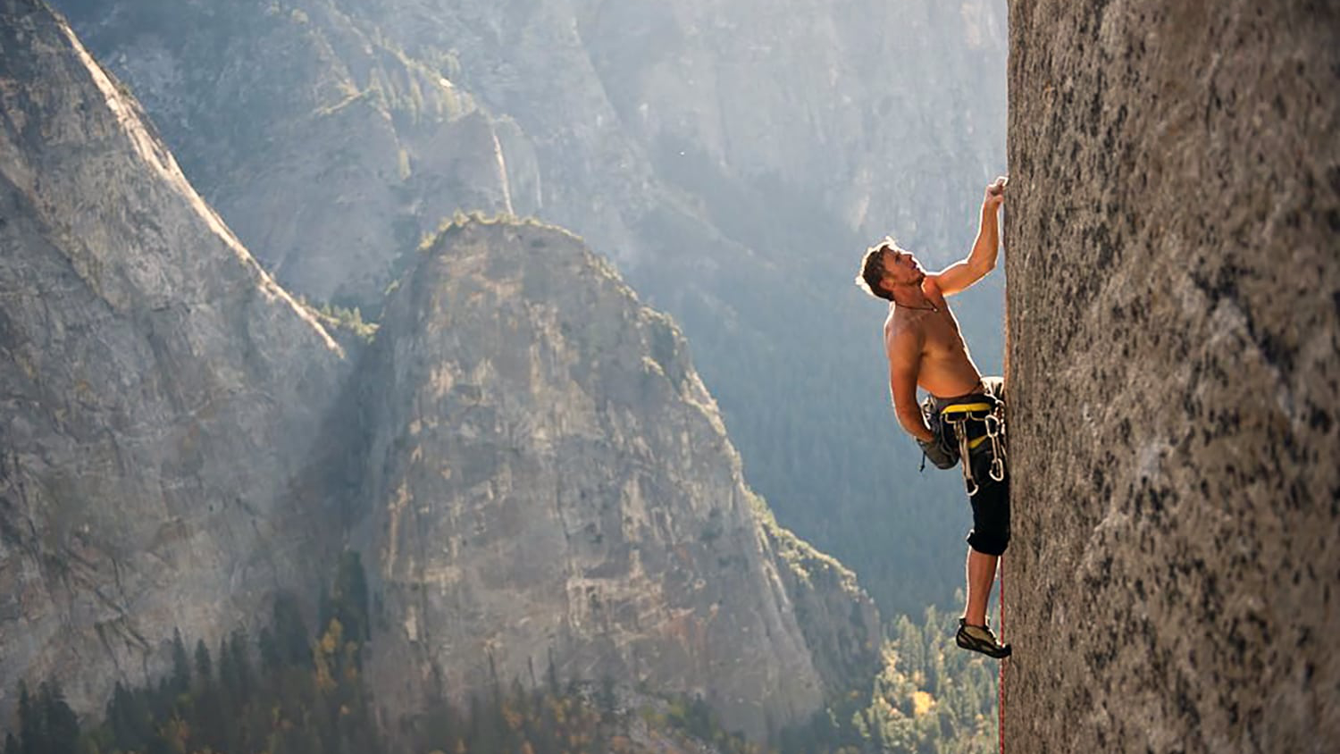 Tommy Caldwell in parete