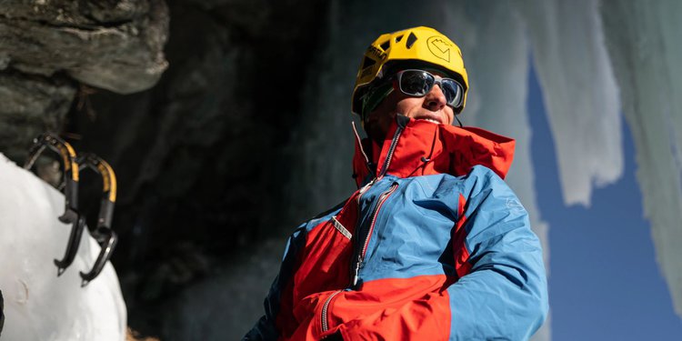 Fotografia dell'alpinista Francois Cazzanelli