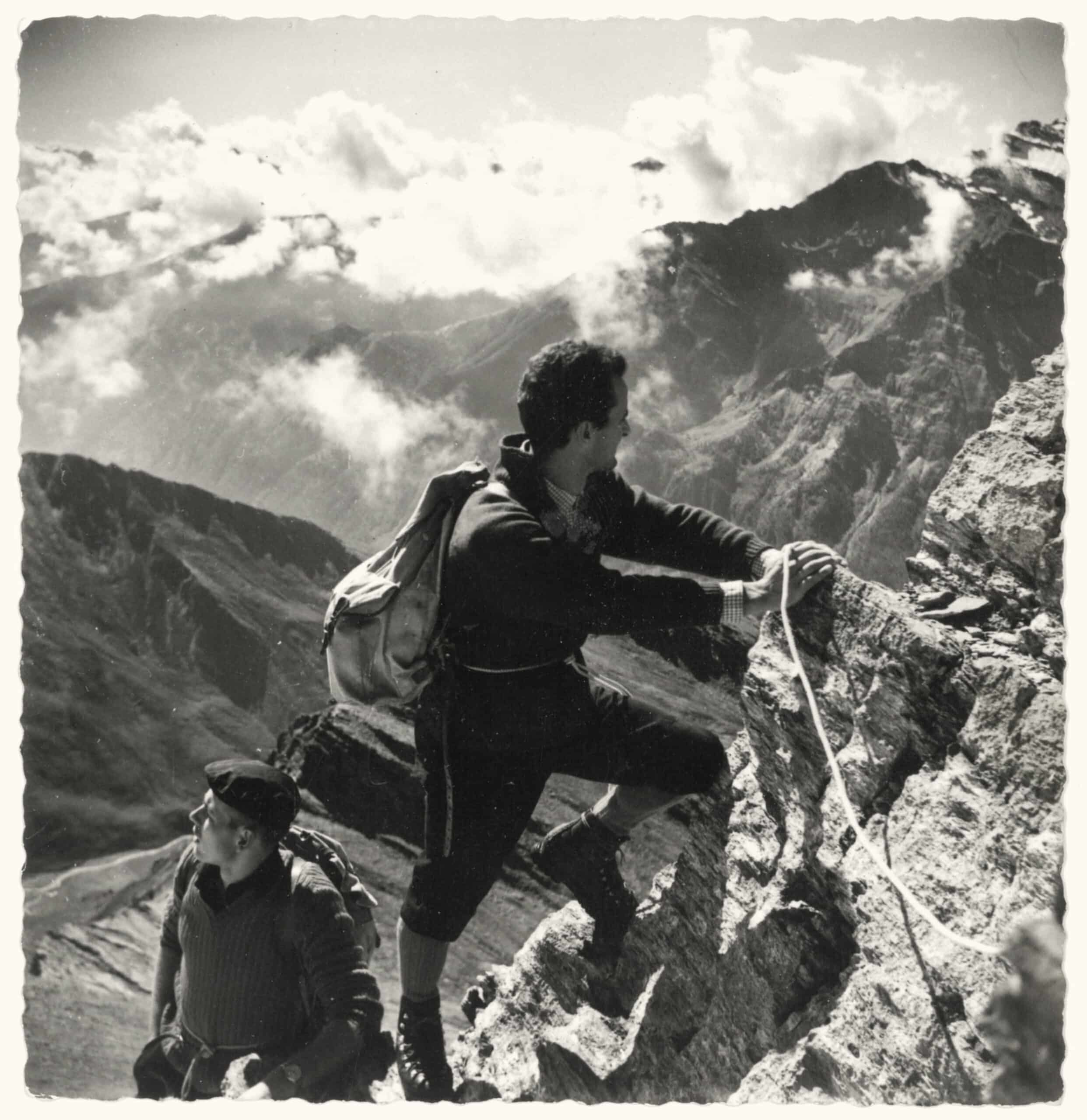 We dressed like mountain women. InAlto: the Cuneo portal for mountain photography